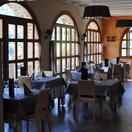 Apartament Casa Montse *