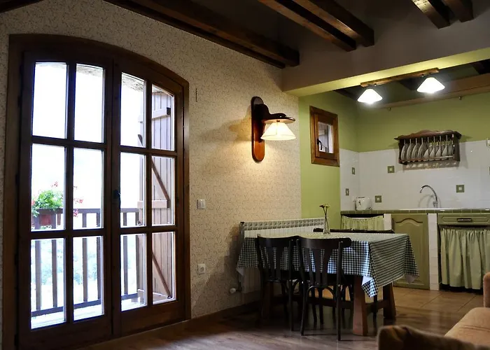 Apartament Casa Montse *